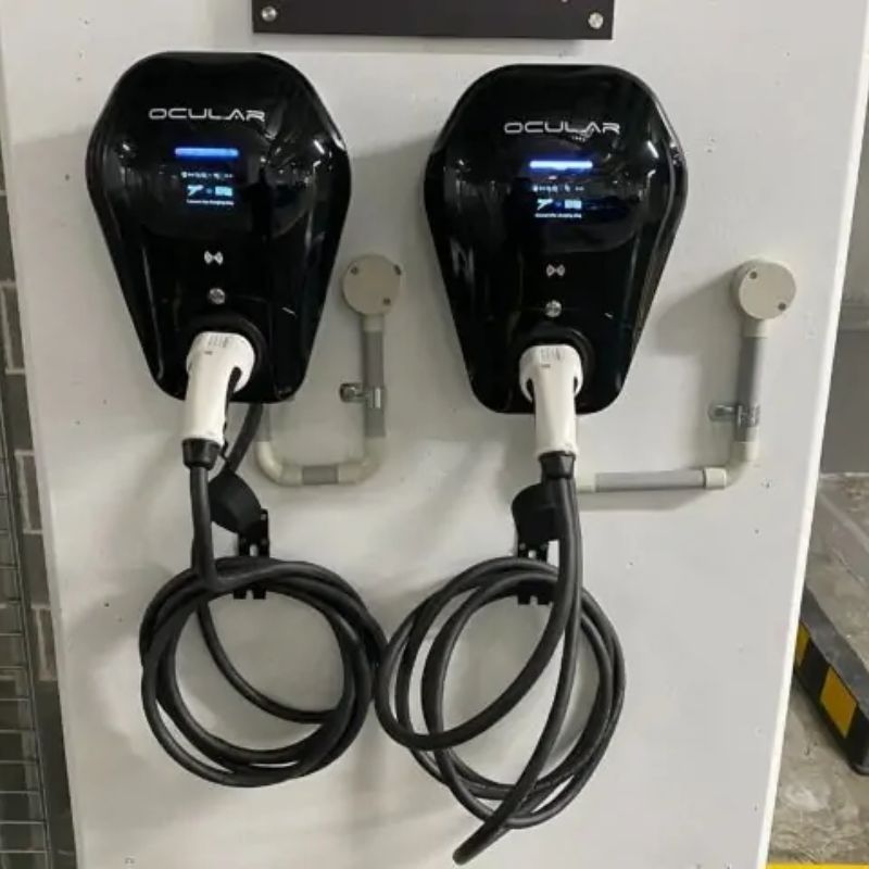 Ocular IQ Wallbox V2 | 22 kW | w/5m Type 2 Cable