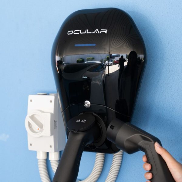 Ocular IQ Wallbox V2 | 7 kW | Socket