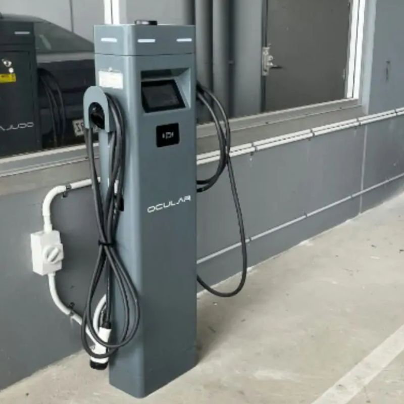 Ocular IQ Dual Port Tower V2 | 2 x 7kW | Tethered w/4.7m Type 2 Cables